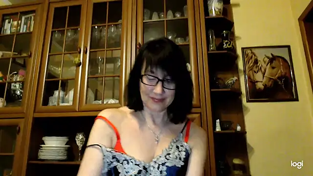 Snapshot of Vlastelina chatting on March 24, 2026, 6:57 pm Vlastelina online show from March 24, 2026, 6:57 pm