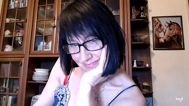 Snapshot of Vlastelina chatting on March 31, 2026, 2:39 pm Vlastelina online show from March 31, 2026, 2:39 pm