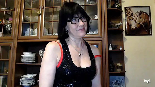 Snapshot of Vlastelina chatting on April 1, 2026, 1:34 pm Vlastelina online show from April 1, 2026, 1:34 pm