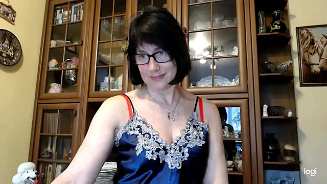 Snapshot of Vlastelina chatting on April 4, 2026, 1:41 pm Vlastelina online show from April 4, 2026, 1:41 pm