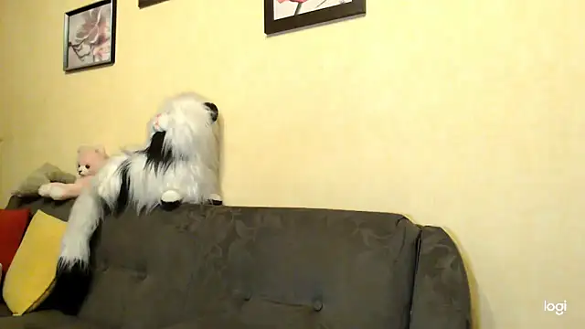 Snapshot of Vlastelina chatting on May 6, 2026, 6:57 pm Vlastelina online show from May 6, 2026, 6:57 pm