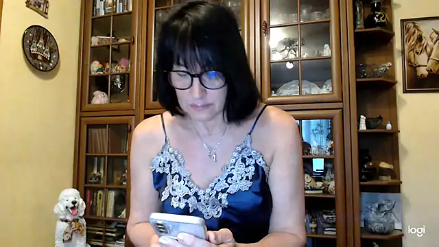 Snapshot of Vlastelina chatting on May 29, 2026, 3:21 pm Vlastelina online show from May 29, 2026, 3:21 pm