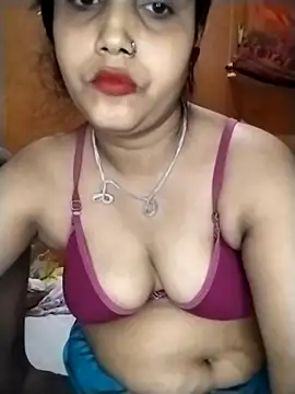 Snapshot of Nency_Love143 chatting on May 4, 2026, 5:53 pm Nency Love143 online show from May 4, 2026, 5:53 pm