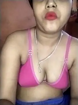 Snapshot of Nency_Love143 chatting on May 5, 2026, 5:10 pm Nency Love143 online show from May 5, 2026, 5:10 pm