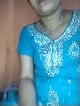 Snapshot of Nency_Love143 chatting on May 13, 2026, 6:49 pm Nency Love143 online show from May 13, 2026, 6:49 pm