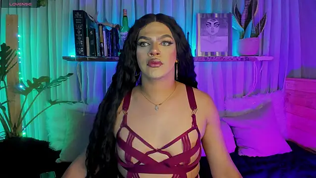 Miss-liaa online show from February 22, 2026, 1:07 am