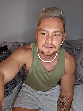 Snapshot of EddyRise- chatting on February 20, 2026, 6:08 pm EddyRise- online show from February 20, 2026, 6:08 pm