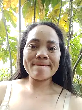 molly-xx online show from April 10, 2026, 4:50 am