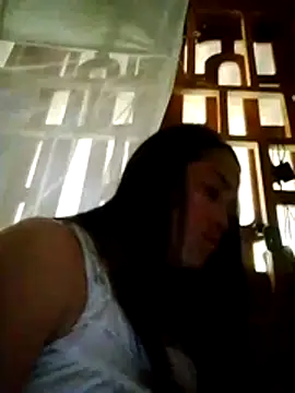 molly-xx online show from May 16, 2026, 2:52 am