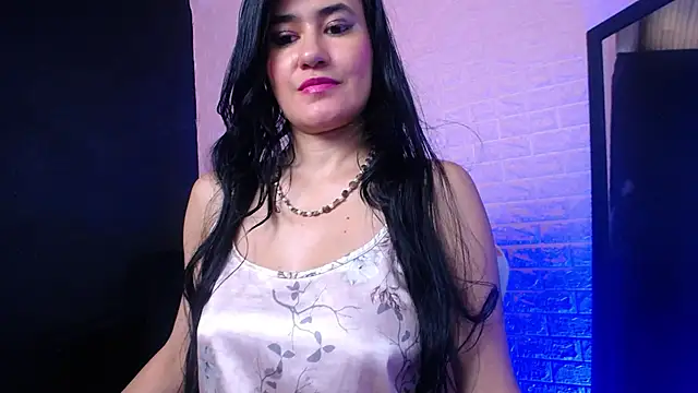 Snapshot of Victoria_1126 chatting on April 21, 2026, 7:39 pm Victoria 1126 online show from April 21, 2026, 7:39 pm