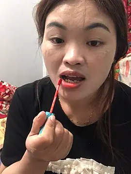 Snapshot of newbaby1 chatting on February 26, 2026, 1:54 pm newbaby1 online show from February 26, 2026, 1:54 pm