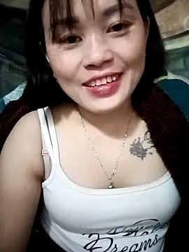 luna-rosax online show from February 25, 2026, 2:48 pm