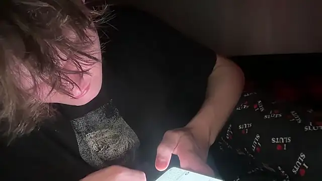 Snapshot of maxxboyyy chatting on February 22, 2026, 5:40 am maxxboyyy online show from February 22, 2026, 5:40 am