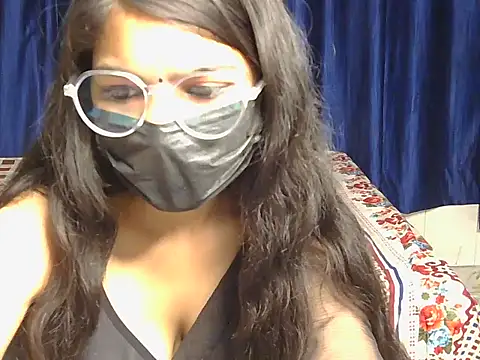 Snapshot of its-sarika01 chatting on May 16, 2026, 6:43 am its-sarika01 online show from May 16, 2026, 6:43 am