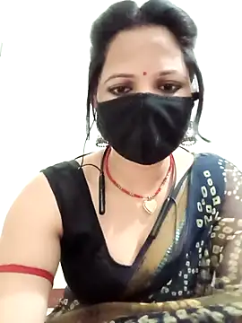 Snapshot of karishma_Bhabhi chatting on April 18, 2026, 7:18 pm karishma Bhabhi online show from April 18, 2026, 7:18 pm