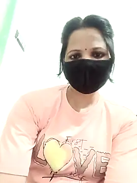 Snapshot of karishma_Bhabhi chatting on May 1, 2026, 7:07 pm karishma Bhabhi online show from May 1, 2026, 7:07 pm