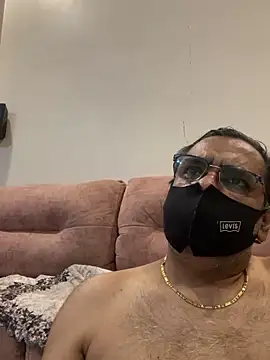 maleattention online show from May 1, 2026, 4:22 pm