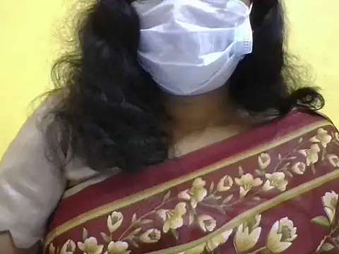 Snapshot of anu-reddyy chatting on February 25, 2026, 4:00 am anu-reddyy online show from February 25, 2026, 4:00 am