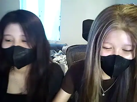 Snapshot of Sebastian_yi chatting on July 20, 2026, 3:32 am Sebastian yi online show from July 20, 2026, 3:32 am