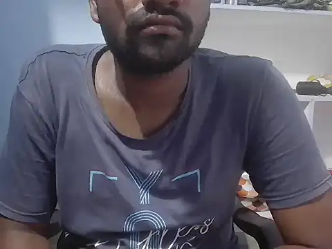 Snapshot of Tinku_1324 chatting on June 28, 2026, 7:25 am Tinku 1324 online show from June 28, 2026, 7:25 am