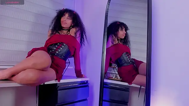 Tamia 25 online show from April 16, 2026, 9:39 pm