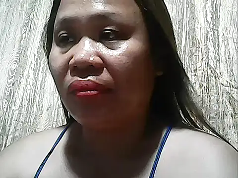 squirtshantal online show from July 22, 2026, 1:41 am