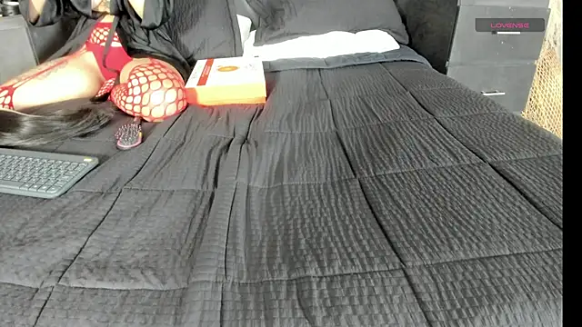 MarcoAndAllice online show from April 5, 2026, 5:59 am