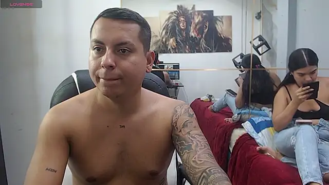 Snapshot of vanessa_f chatting on February 27, 2026, 6:52 pm vanessa f online show from February 27, 2026, 6:52 pm