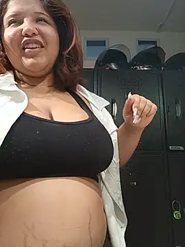 VanessaLanz online show from July 28, 2026, 11:17 am