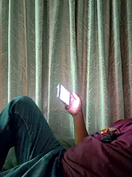 Snapshot of Dkny_boy chatting on February 21, 2026, 9:38 pm Dkny boy online show from February 21, 2026, 9:38 pm