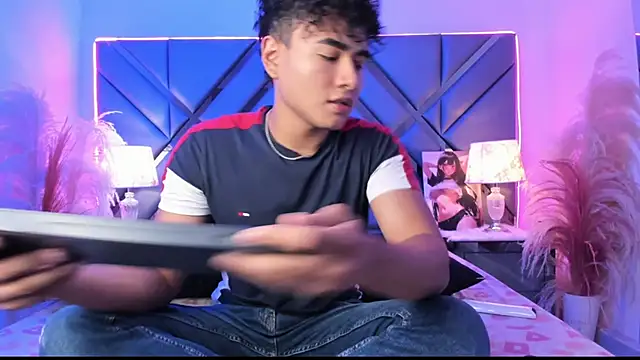 Bastixvontade online show from April 14, 2026, 10:27 pm