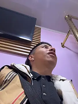 Jhony rayder online show from February 15, 2026, 8:38 pm