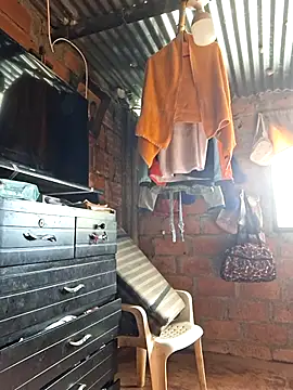 Juli Powl online show from March 30, 2026, 1:01 pm