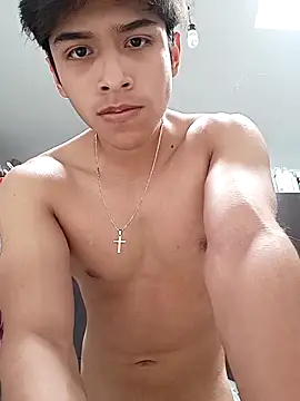 Snapshot of fran0631 chatting on April 1, 2026, 10:07 pm fran0631 online show from April 1, 2026, 10:07 pm