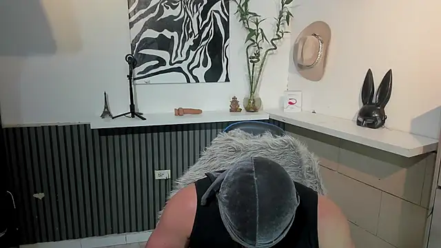 BENEDIICK online show from March 4, 2026, 2:50 am