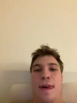 benab888 online show from April 7, 2026, 11:48 pm