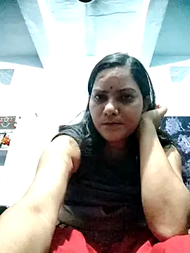 Snapshot of Anushka_Singh0 chatting on April 18, 2026, 4:33 pm Anushka Singh0 online show from April 18, 2026, 4:33 pm