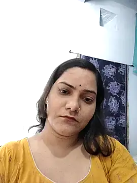 Snapshot of Anushka_Singh0 chatting on April 24, 2026, 6:05 am Anushka Singh0 online show from April 24, 2026, 6:05 am