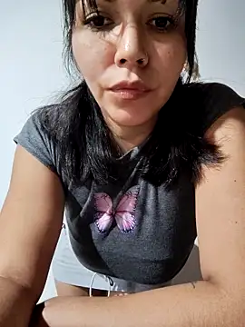 Morochaa198 online show from April 14, 2026, 11:49 am