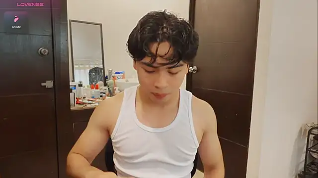 Snapshot of BentoBoxxx chatting on May 22, 2026, 11:10 pm BentoBoxxx online show from May 22, 2026, 11:10 pm