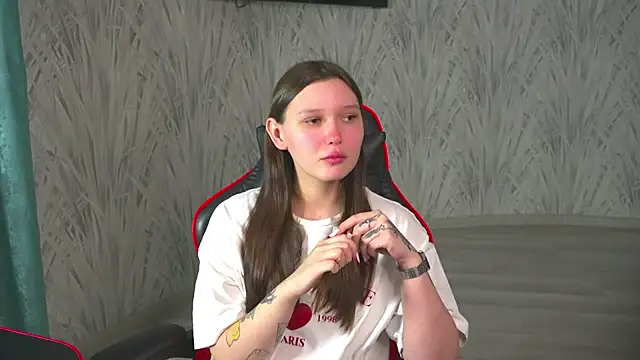 AricaOhashi online show from February 16, 2026, 11:17 am