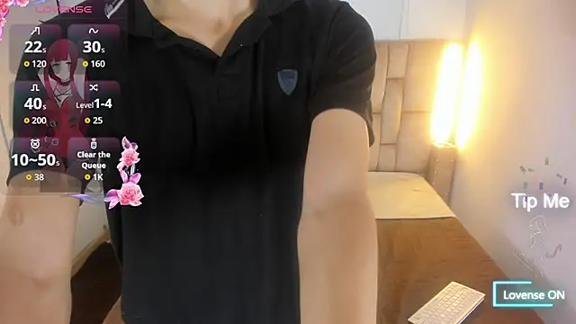 Snapshot of Noir_Sebas chatting on February 19, 2026, 3:57 am Noir Sebas online show from February 19, 2026, 3:57 am