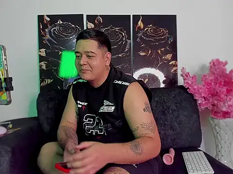 winy hot online show from February 19, 2026, 7:54 pm