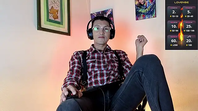 Snapshot of enzoprat chatting on February 26, 2026, 3:22 pm enzoprat online show from February 26, 2026, 3:22 pm