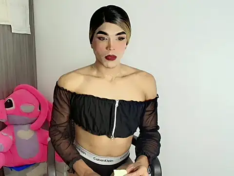 DollsKiara online show from March 23, 2026, 2:21 pm