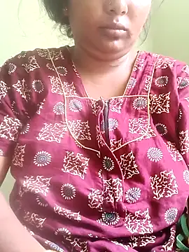 Snapshot of tamilkaviya431 chatting on March 28, 2026, 2:00 am tamilkaviya431 online show from March 28, 2026, 2:00 am