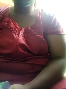 Snapshot of tamilkaviya431 chatting on April 29, 2026, 2:04 am tamilkaviya431 online show from April 29, 2026, 2:04 am