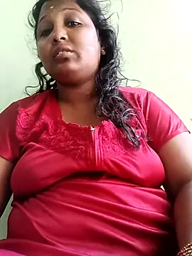 Snapshot of tamilkaviya431 chatting on May 6, 2026, 1:14 am tamilkaviya431 online show from May 6, 2026, 1:14 am