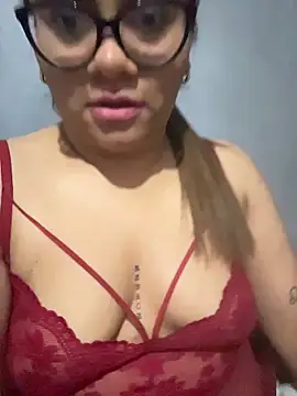 Snapshot of ludmila_x chatting on February 17, 2026, 2:30 am ludmila x online show from February 17, 2026, 2:30 am