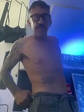 Snapshot of pieles chatting on March 3, 2026, 8:09 am pieles online show from March 3, 2026, 8:09 am